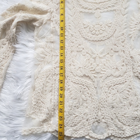 NWOT Sheer embroidered top - Picture 6 of 7